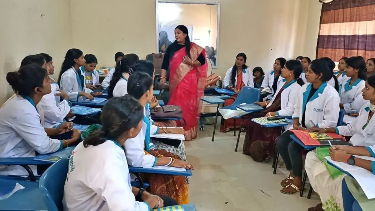 Shiksha Jyoti: Education for 1000 Children